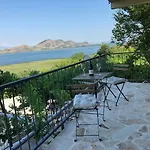 Villa Skadar House Bobija